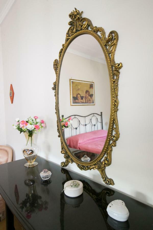 A Casa Di Rossella Appartement Catánia Buitenkant foto